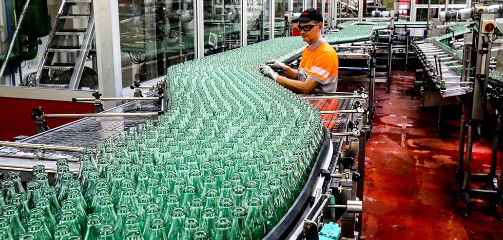 CocaCola y los trabajadores pactan un ERE con 360 prejubilaciones y